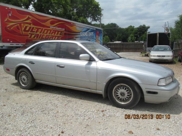 1994 Infiniti Q45 Base