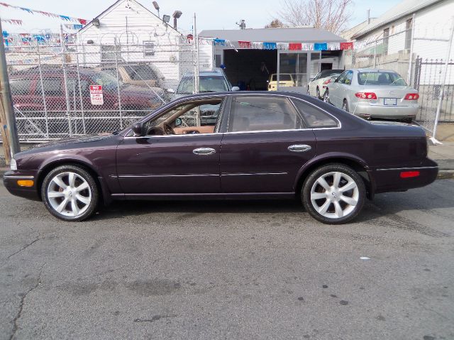 1996 Infiniti Q45 Fusion Sport Sedan 4D