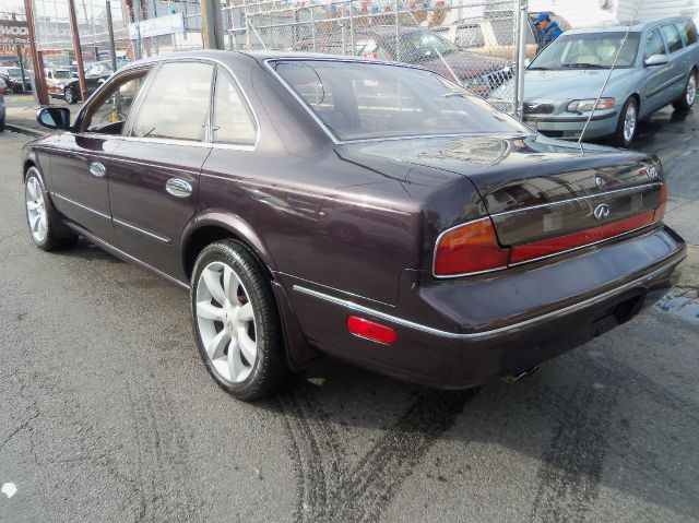 1996 Infiniti Q45 Fusion Sport Sedan 4D