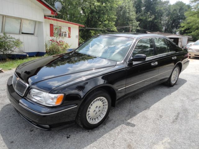 1998 Infiniti Q45 Base