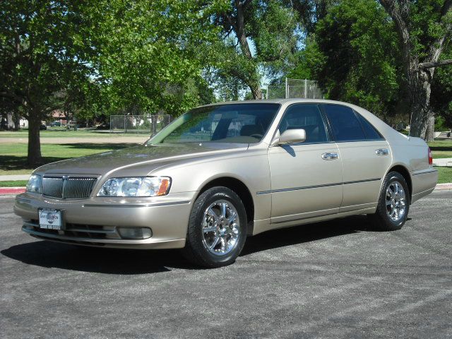 1999 Infiniti Q45 All-wheel Drive SLT1
