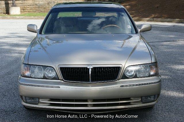 2000 Infiniti Q45 Unknown