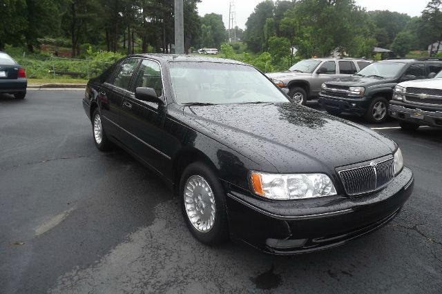 2001 Infiniti Q45 Coupe