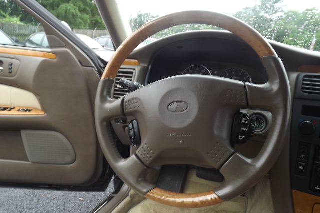 2001 Infiniti Q45 Coupe