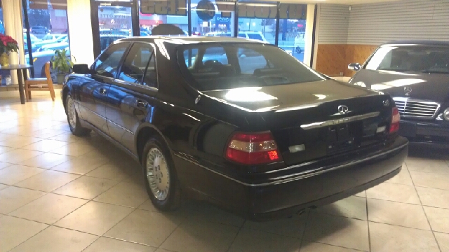 2001 Infiniti Q45 Coupe
