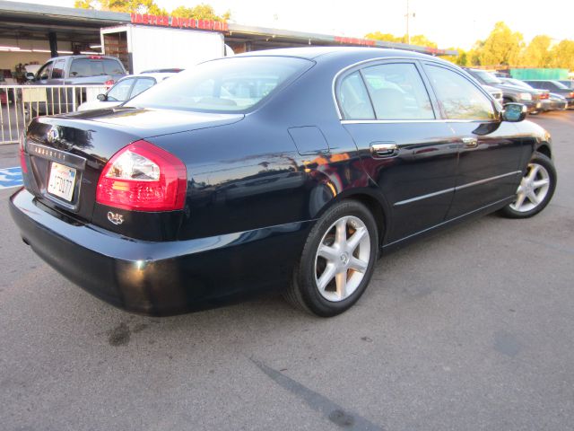2002 Infiniti Q45 Unknown