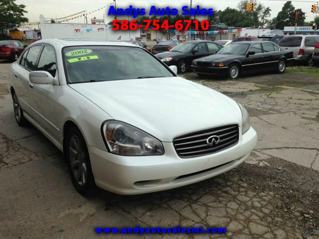 2002 Infiniti Q45 Base