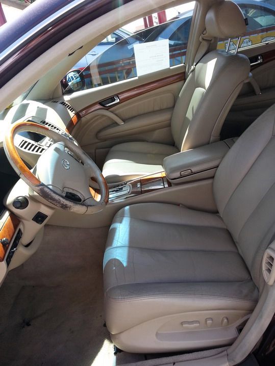 2002 Infiniti Q45 Base