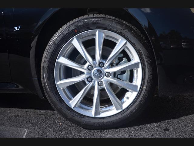 2014 Infiniti Q60 Base