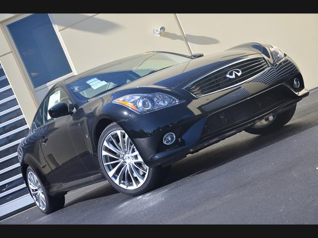 2014 Infiniti Q60 Base
