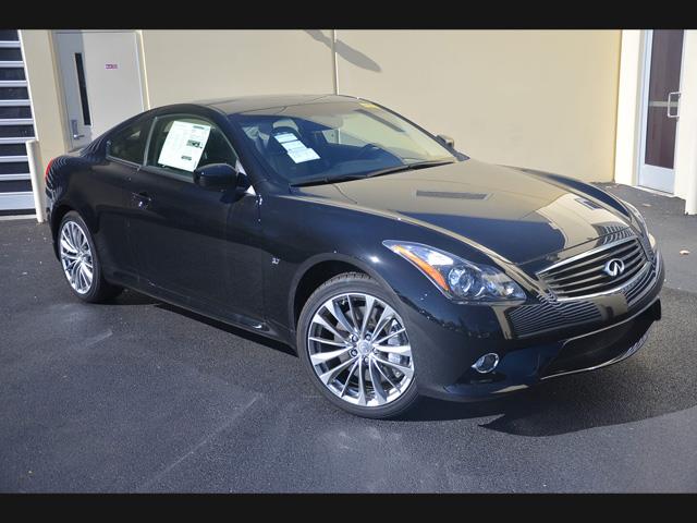 2014 Infiniti Q60 Base