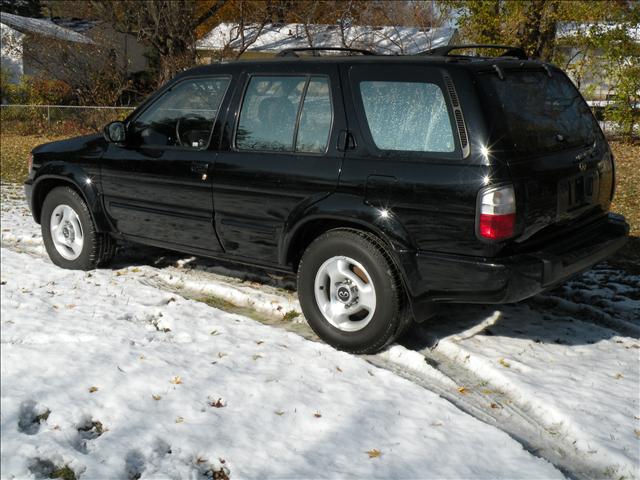 1997 Infiniti QX4 Unknown