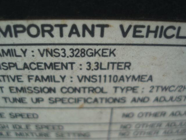 1997 Infiniti QX4 Base