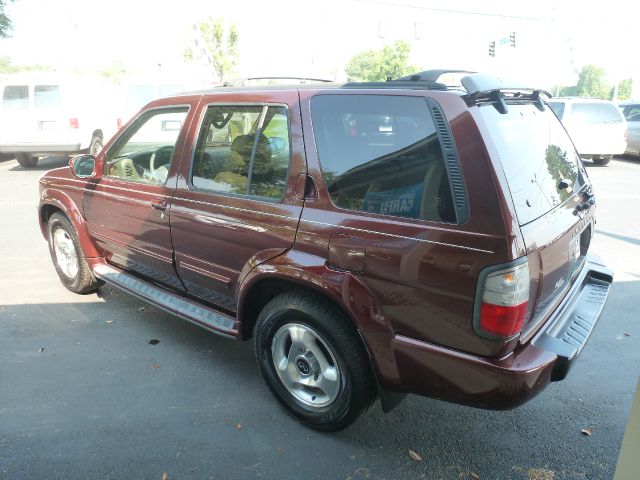1999 Infiniti QX4 5dr XLE Limited AWD