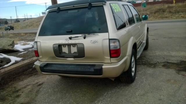 1999 Infiniti QX4 5dr XLE Limited AWD