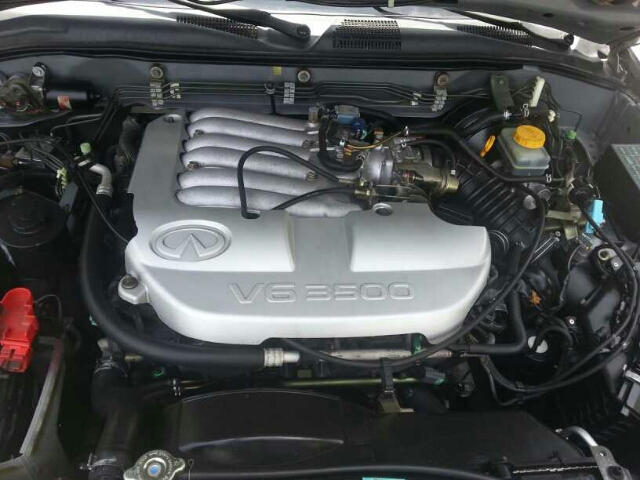 2001 Infiniti QX4 Base