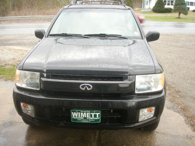 2001 Infiniti QX4 Ram 3500 Diesel 2-WD