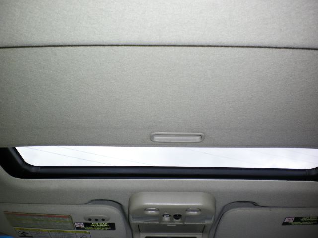 2001 Infiniti QX4 Ram 3500 Diesel 2-WD