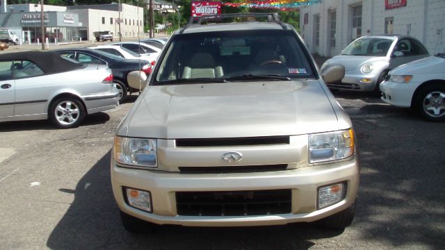 2001 Infiniti QX4 Ram 3500 Diesel 2-WD