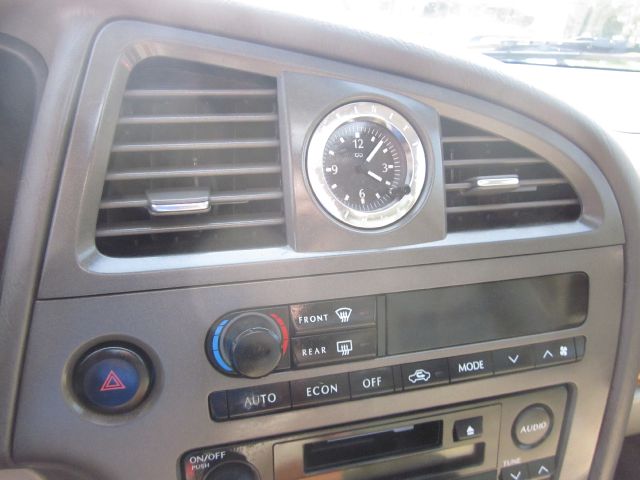 2001 Infiniti QX4 Ram 3500 Diesel 2-WD