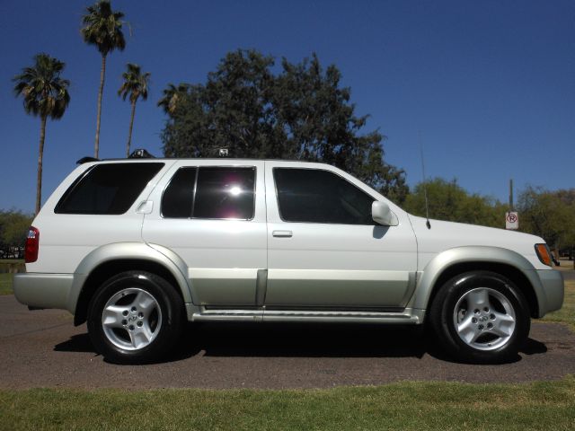 2001 Infiniti QX4 Ram 3500 Diesel 2-WD