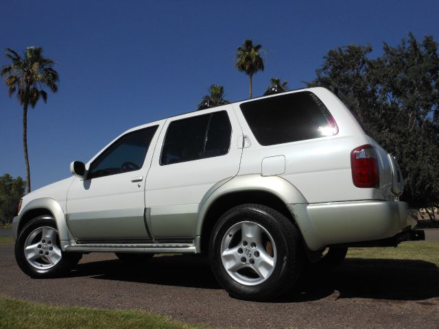 2001 Infiniti QX4 Ram 3500 Diesel 2-WD