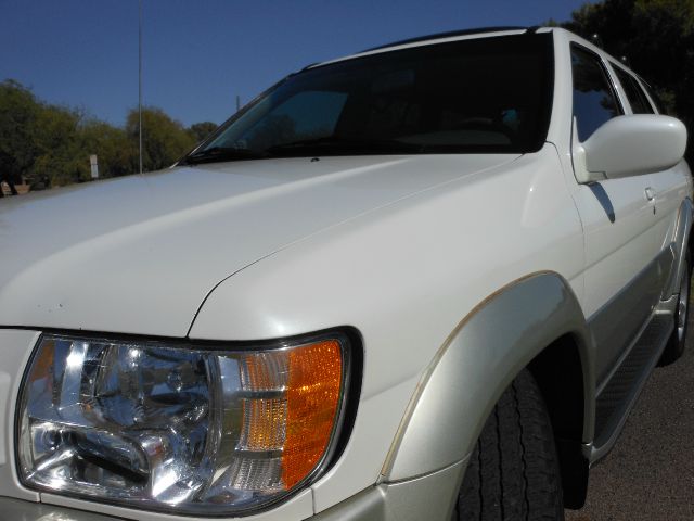 2001 Infiniti QX4 Ram 3500 Diesel 2-WD
