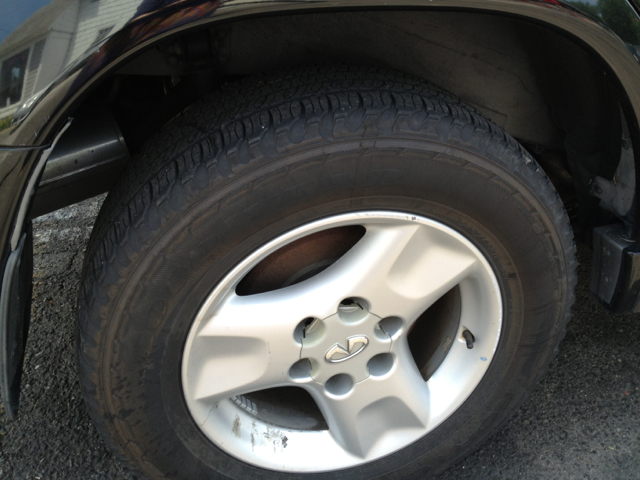 2002 Infiniti QX4 4wd