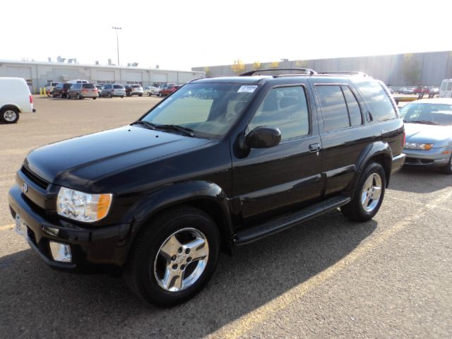 2002 Infiniti QX4 Ram 3500 Diesel 2-WD