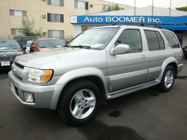 2002 Infiniti QX4 Ram 3500 Diesel 2-WD
