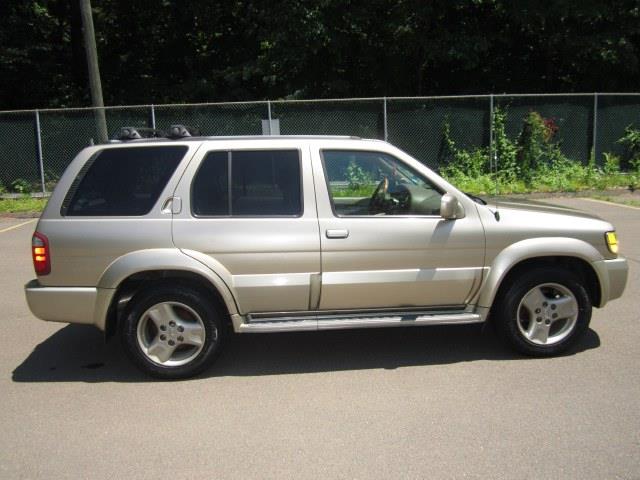 2002 Infiniti QX4 SLE 4X4 6dr