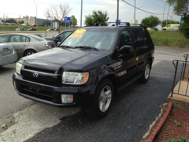 2002 Infiniti QX4 Ram 3500 Diesel 2-WD