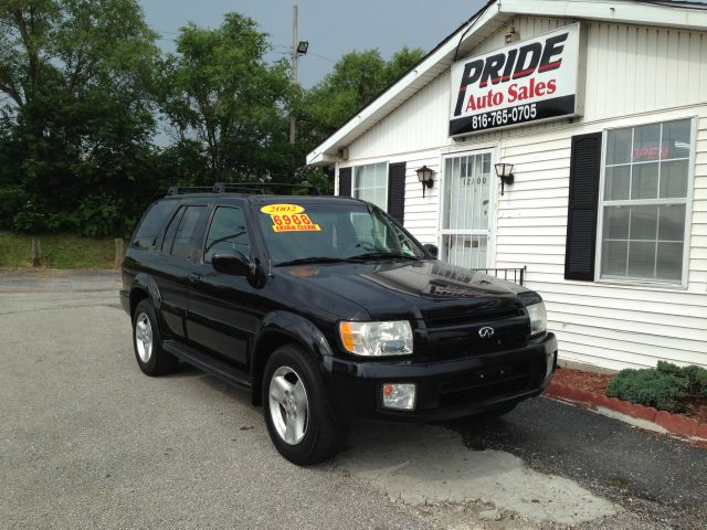2002 Infiniti QX4 Ram 3500 Diesel 2-WD