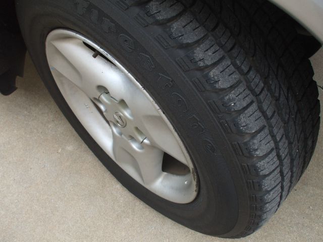 2002 Infiniti QX4 Unknown