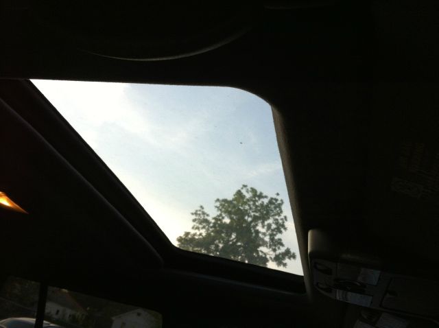 2003 Infiniti QX4 Ram 3500 Diesel 2-WD