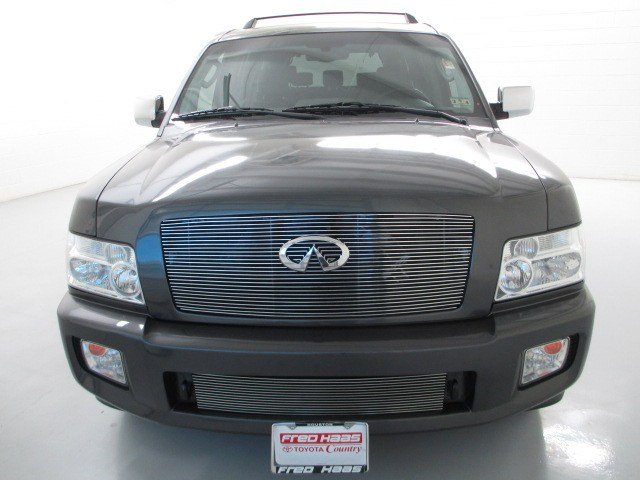 2004 Infiniti QX56 Base