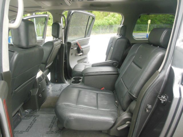 2004 Infiniti QX56 4wd
