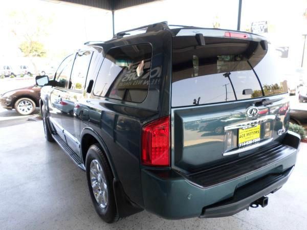 2004 Infiniti QX56 Base