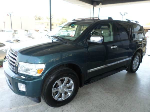 2004 Infiniti QX56 Base