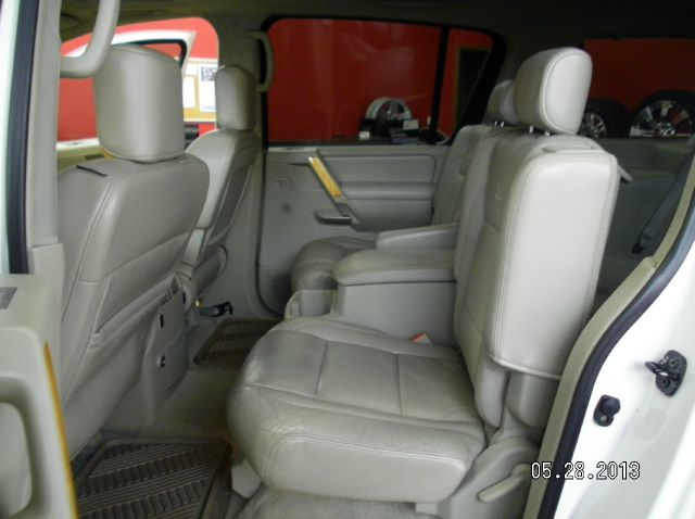 2004 Infiniti QX56 EX - DUAL Power Doors