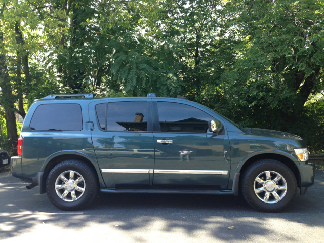 2004 Infiniti QX56 2007 Mazda Mazda3 S Grand Touring