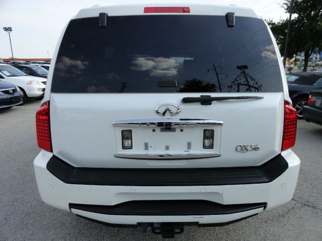 2005 Infiniti QX56 EX - DUAL Power Doors