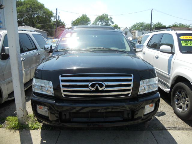 2005 Infiniti QX56 EX - DUAL Power Doors