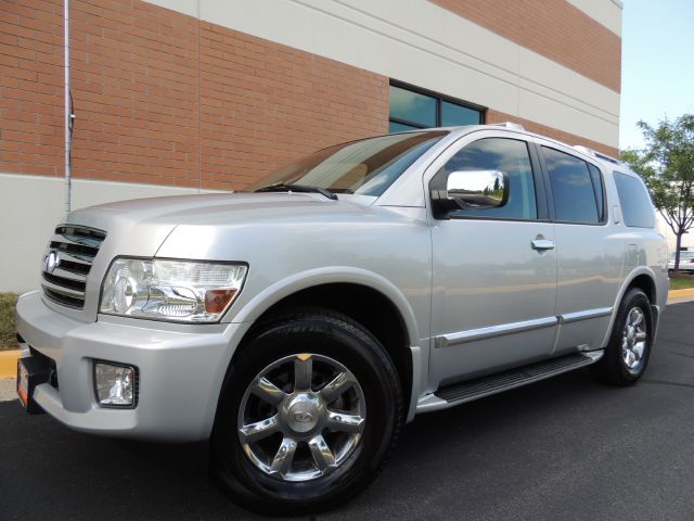 2005 Infiniti QX56 EX - DUAL Power Doors