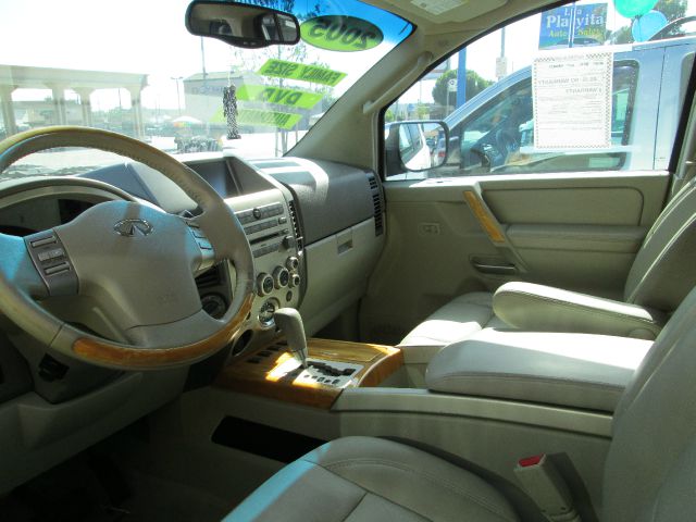 2005 Infiniti QX56 EX - DUAL Power Doors