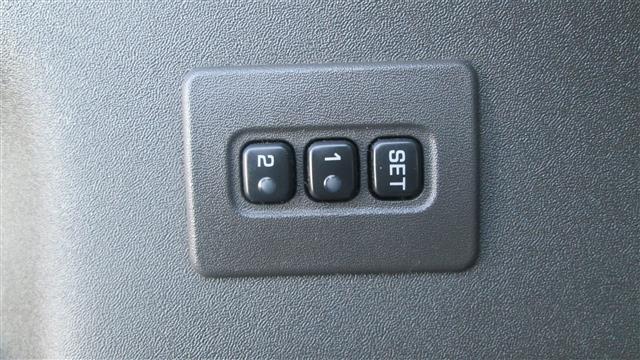 2005 Infiniti QX56 Base