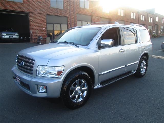 2005 Infiniti QX56 Base