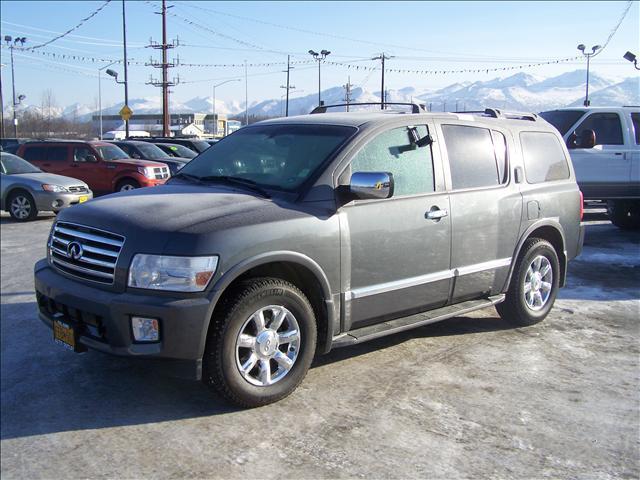 2005 Infiniti QX56 Base