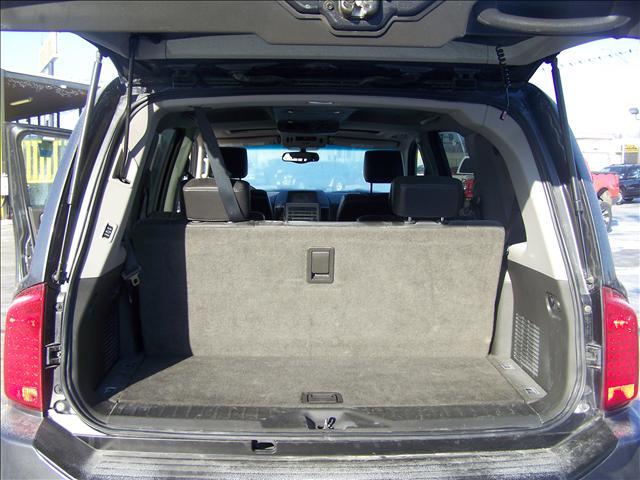 2005 Infiniti QX56 Base