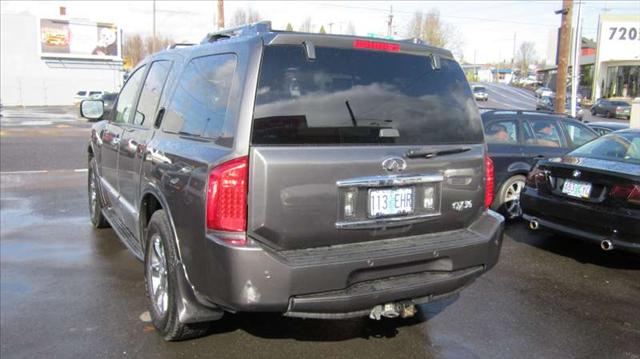 2005 Infiniti QX56 4dr Auto FWD
